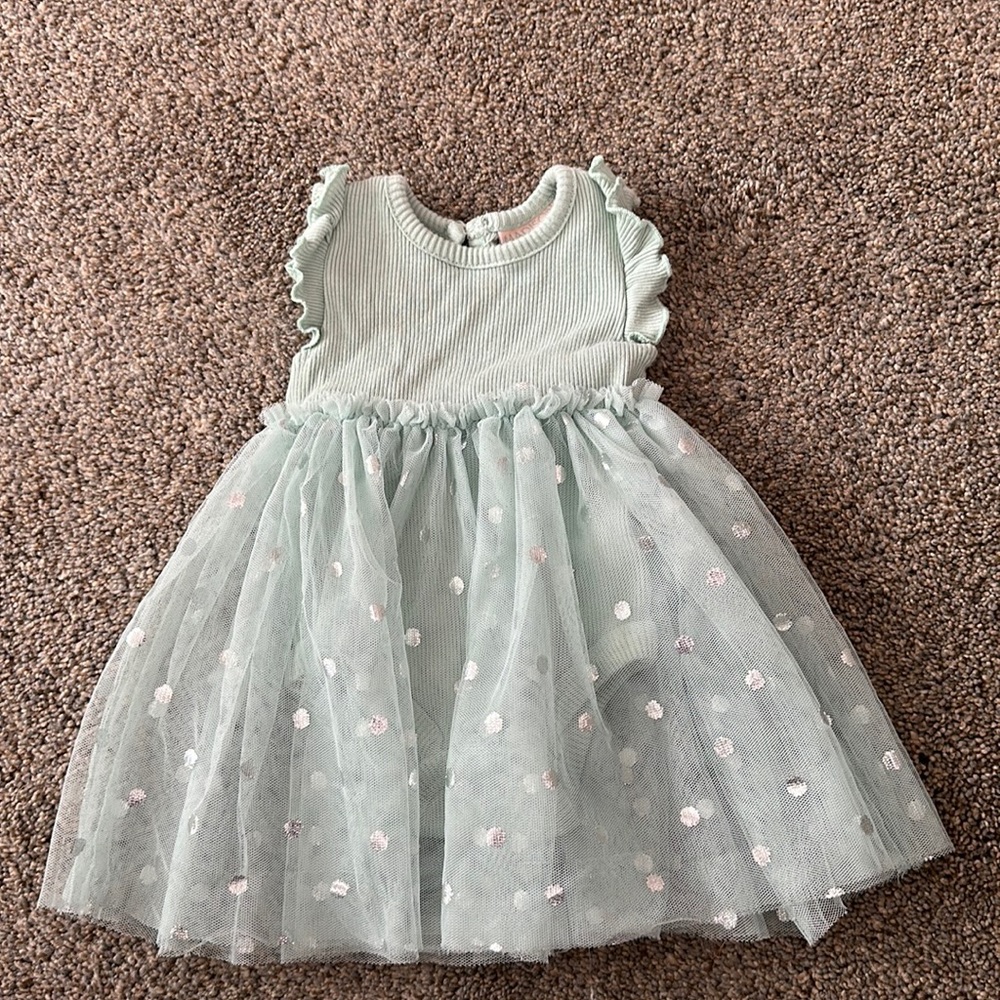 Madison Layne size 3/6 green with silver polka dots